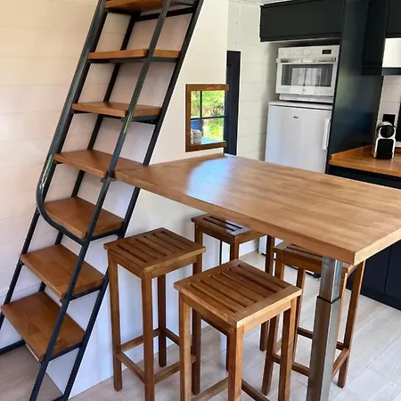 Tiny House Piscine Et Holiday home *