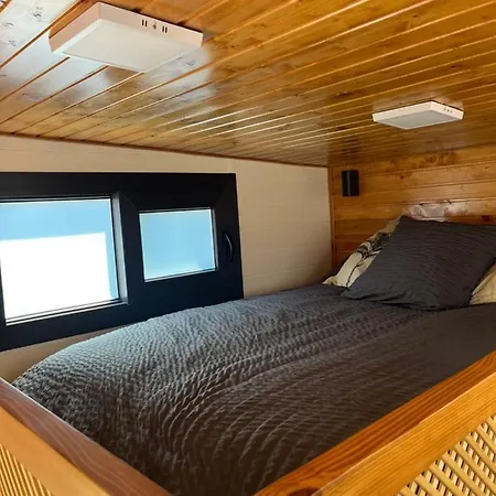 Holiday home Tiny House Piscine Et *